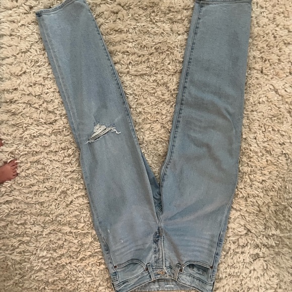 Distressed loose straight leg mom jeans - Picture 6 of 6